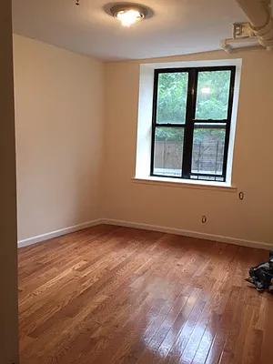 Rented by CNYC Properties | media 73