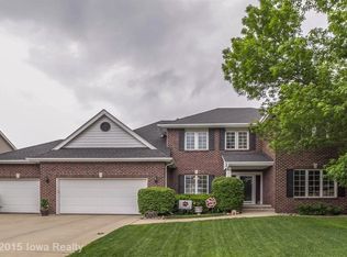5935 Beechtree Dr, West Des Moines, IA 50266