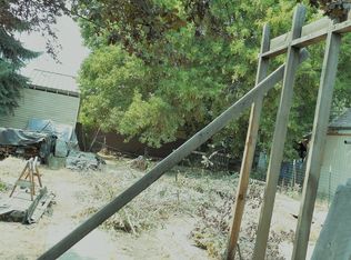 151 N Main St, Halfway, OR 97834