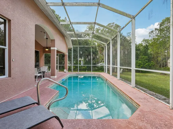 2621 Golden Gate Blvd, Naples, FL