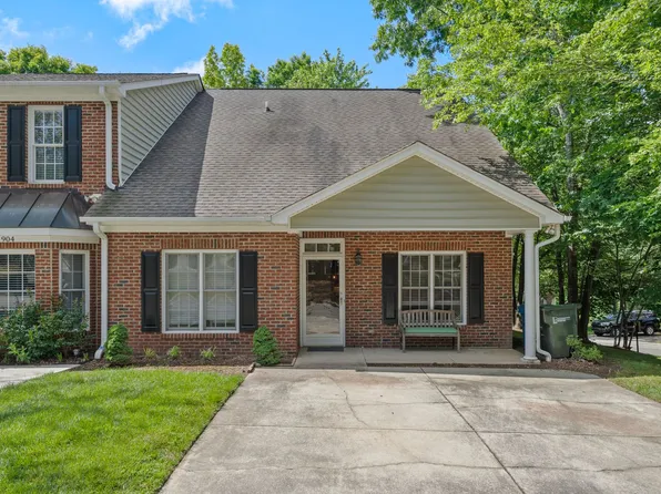 902 Quiet Woods Pl, Durham, NC 27712