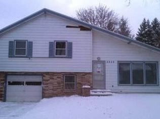 2829 2nd St N, North Saint Paul, MN 55109