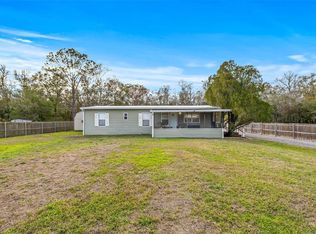 6129 Mangrove Dr, Zephyrhills, FL 33544