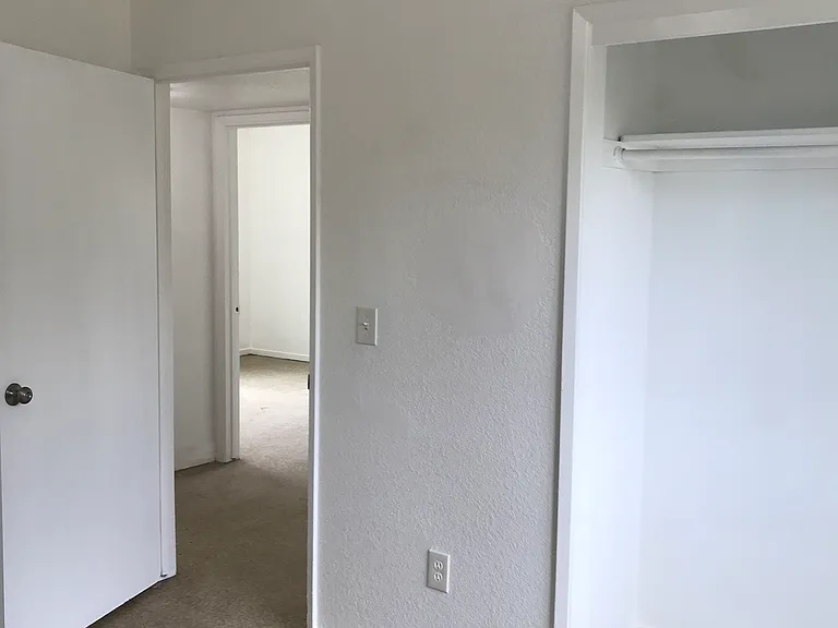 323 Magnolia St #101 — Photo 11