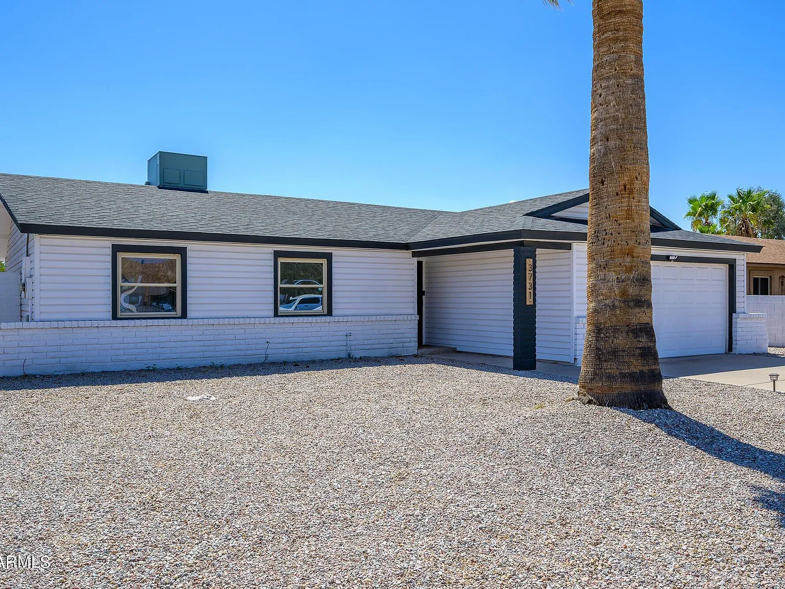 4 bed, 1258 sqft, $2,500 — Photo 1