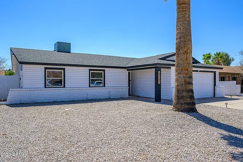 3731 E Janice Way Photo 1