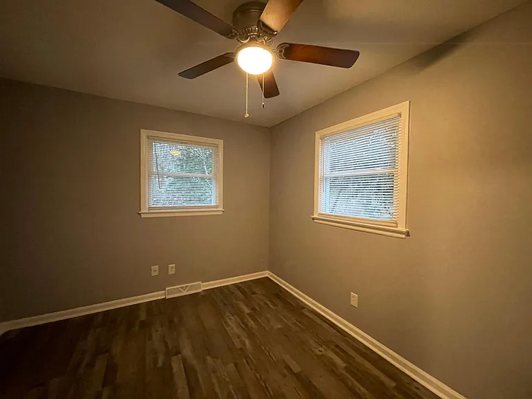205 Lancaster Rd — Photo 17