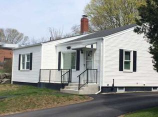 41 Albert St, Tiverton, RI 02878