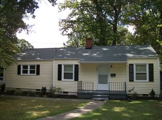 2801 Stratford Dr, Greensboro, NC 27408