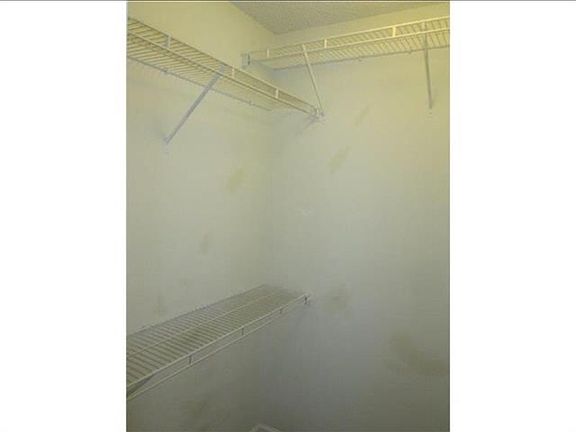 3rd image of 10301 NW 33rd St