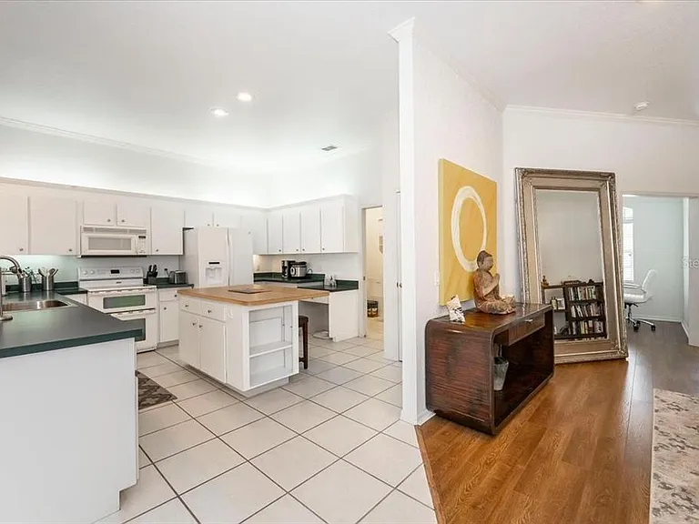 5845 Danterbury Ct — Photo 17