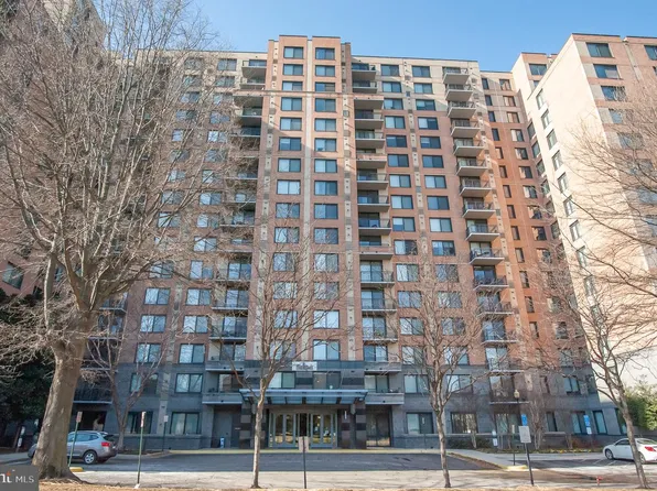 2451 Midtown Ave #921, Alexandria, VA 22302