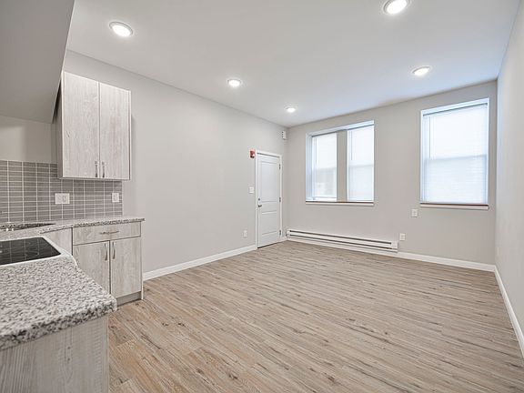 2nd image of 5800 N 17th St #1F