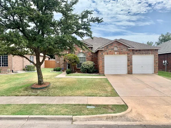 10514 Greenbriar Ln, Rowlett, TX 75089