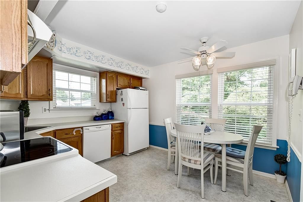 18C Benjamin Franklin Dr, Monroe Township, NJ 08831 | Zillow