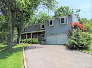 67 Stephens Dr, Tarrytown, NY 10591