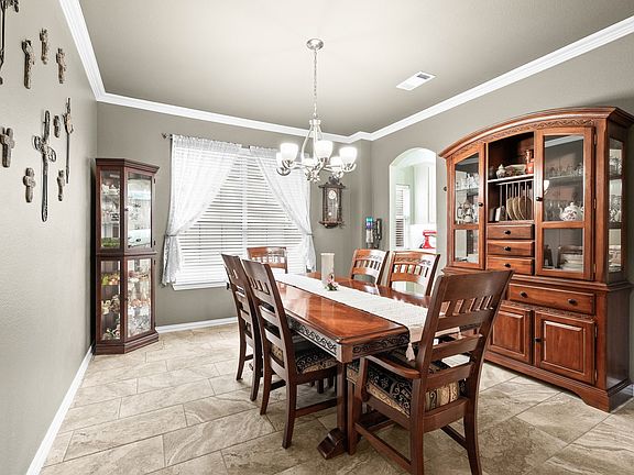 5th image of 5305 Arrowhead Way