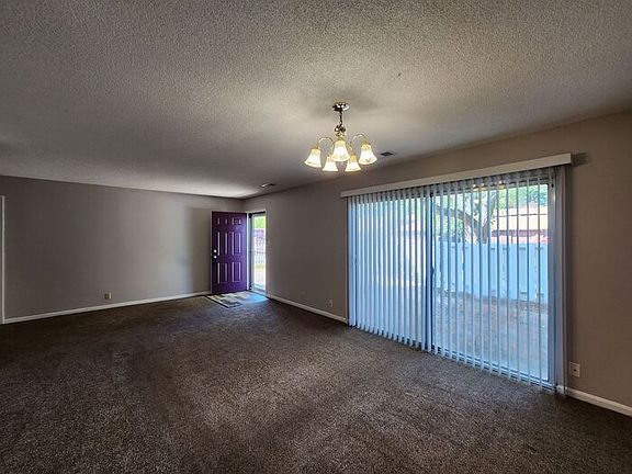 4th image of 410 S 29th St APT 12
