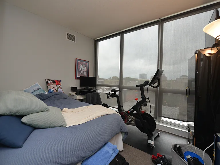 1546 N Orleans St #603 — Photo 3