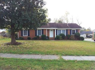 5400 Evanshire Dr, Charlotte, NC 28216