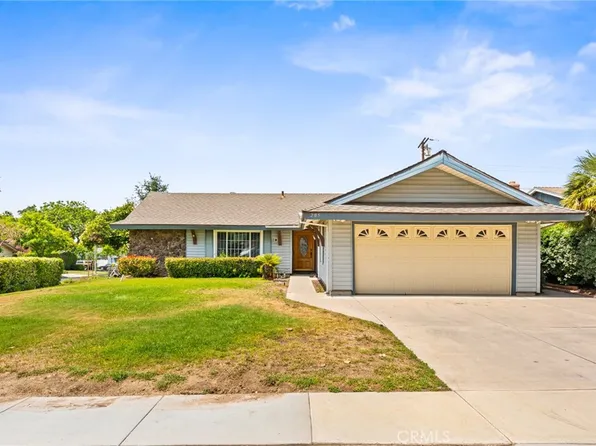 205 Coronado Dr, Corona, CA 92879
