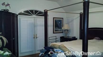 3rd image of 501 Steven Ave