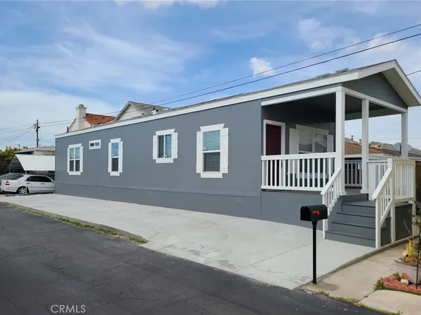 9023 Rose St #D8, Bellflower, CA 90706