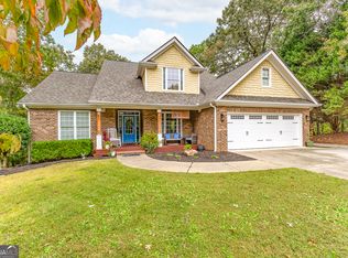 9395 Edgewater Dr, Gainesville, GA 30506