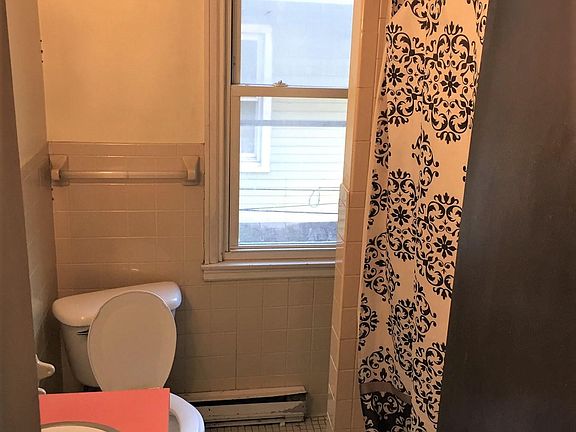 Bathroom with Bathtun and Shower
