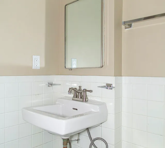 Kent Apartments — Photo 24