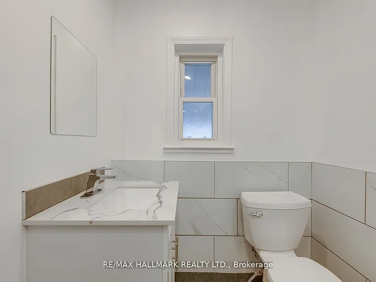 576 Ossington Ave S #2 — Photo 17