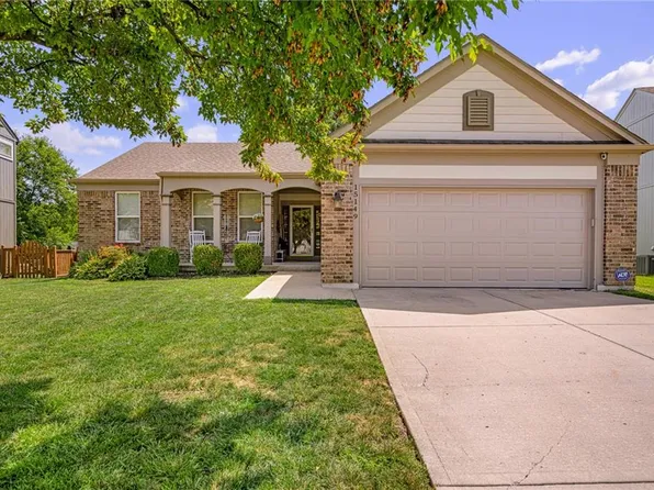 15149 W 157th Ter, Olathe, KS 66062