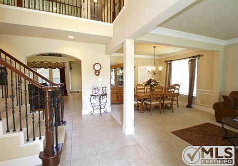 4th image of 3498 Bumelia Dr