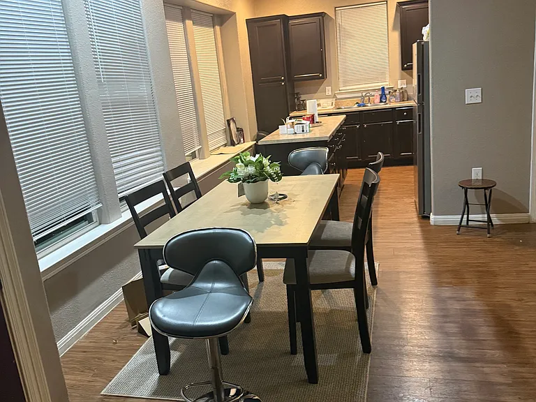 590 E Virginia St #2 — Photo 9