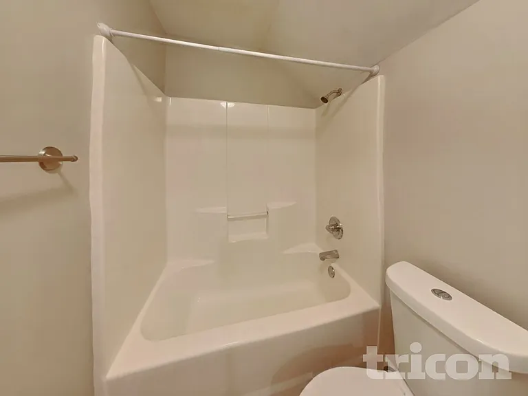 217 Titans Cir — Photo 15