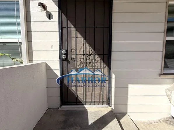 215 W Manchester Blvd APT 1, Inglewood, CA 90301