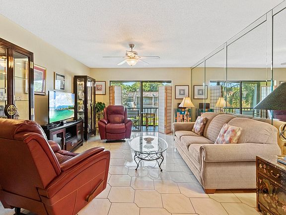 3rd image of 3111 Oakland Shores Drive #F-210
