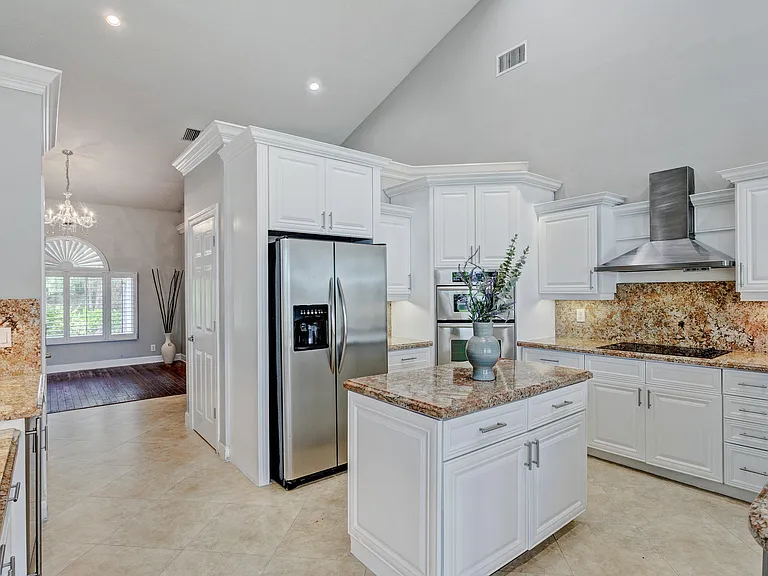 139 Brookhaven Ct — Photo 8