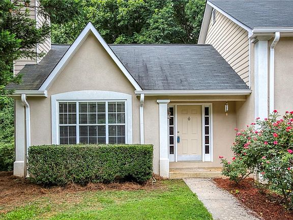 3rd image of 379 Rose Creek Pl