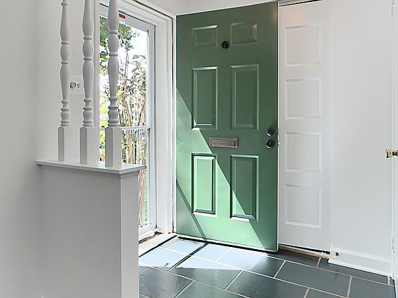 3rd image of 288 Gundry Dr #288