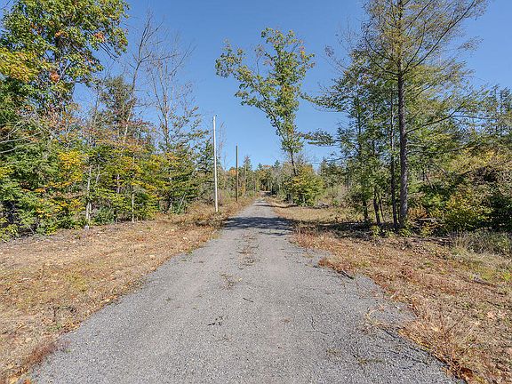 3rd image of M9 L2 Beech Ridge Road