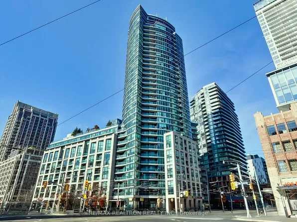 600 Fleet St, Toronto, ON