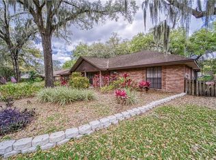 107 Wild Oak Dr, Brandon, FL 33511