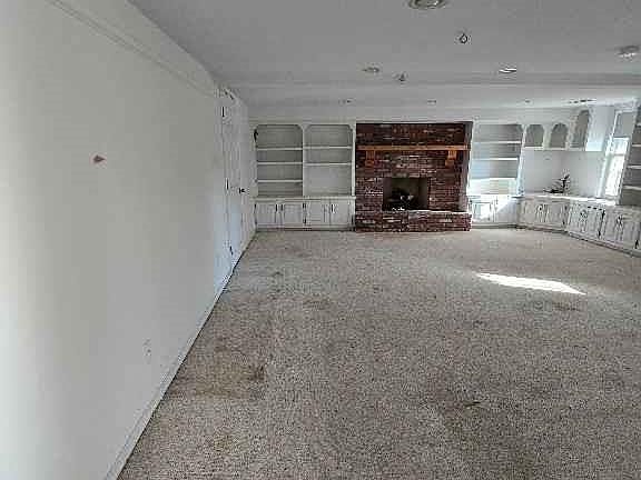5th image of 412 Frontier Rd