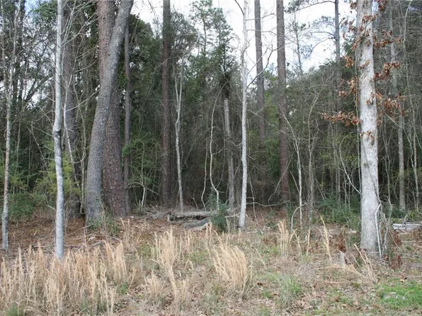 21149 Little John Dr, Covington, LA 70433