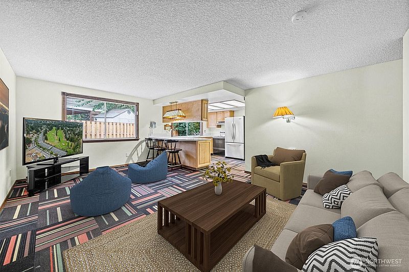 5th image of 32715 30th Avenue SW