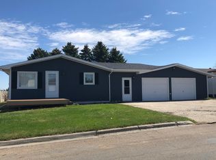 1307 14th Ave SW, Jamestown, ND 58401