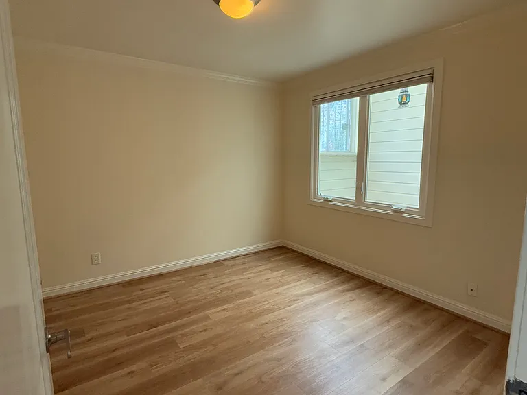 4083 19th Ave — Photo 12