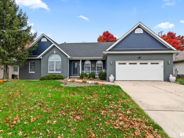 7600 Wentworth Dr, Springfield, IL 62711