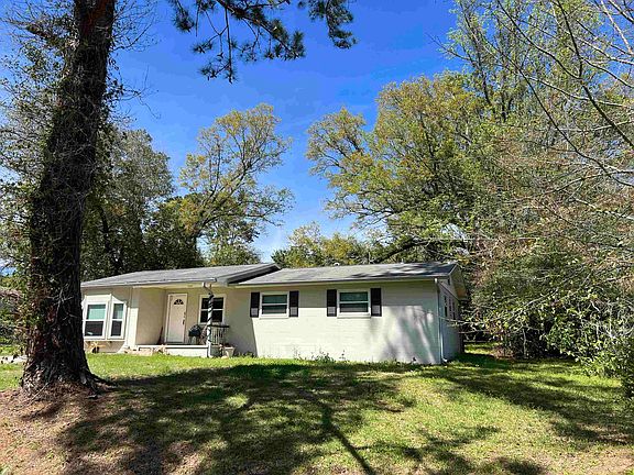 3rd image of 2612 Rippee Rd